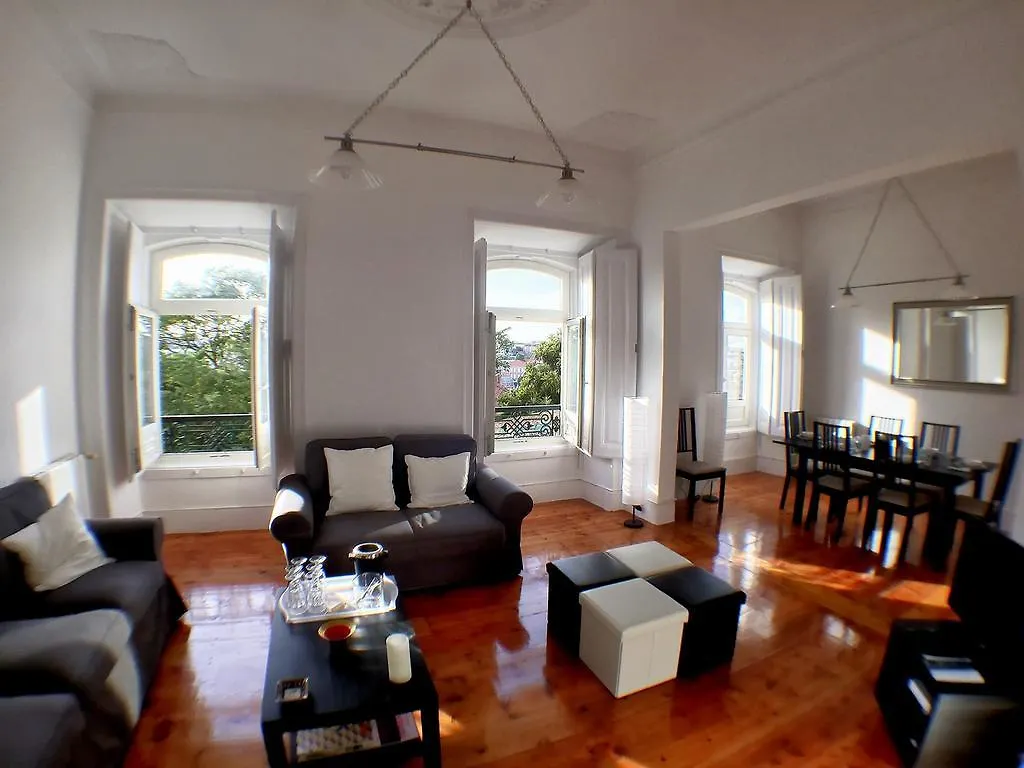 ליסבון Castle Apartment