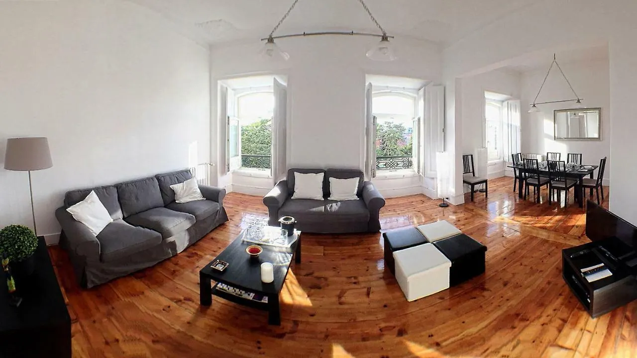 ליסבון Castle Apartment פורטוגל