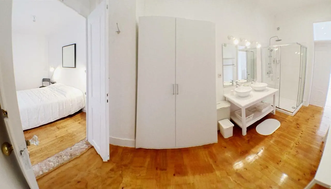 ליסבון Castle Apartment