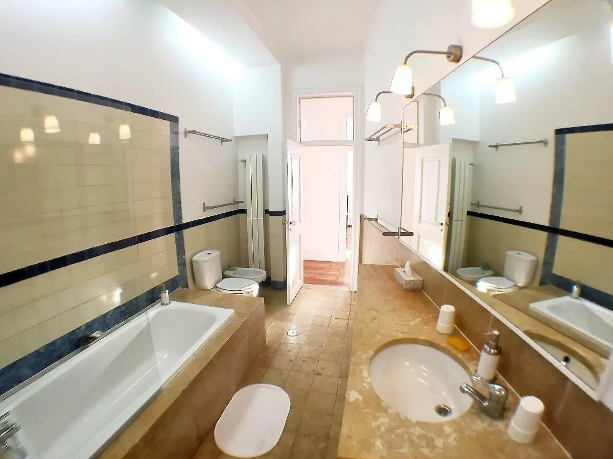 Castle Apartment Lissabon